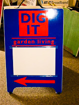 Cut Vinyl A-frame with zip track in Fremont, WA